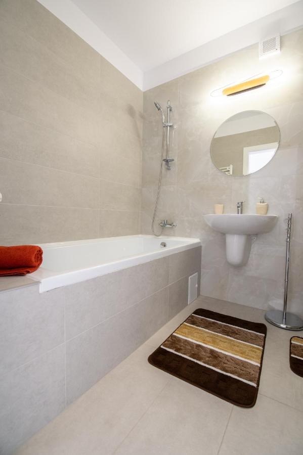 Claseb Apartment Тимишоара Екстериор снимка